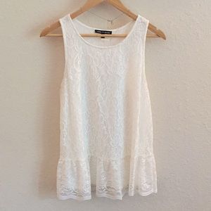 Cable & Gauge White Lace Top